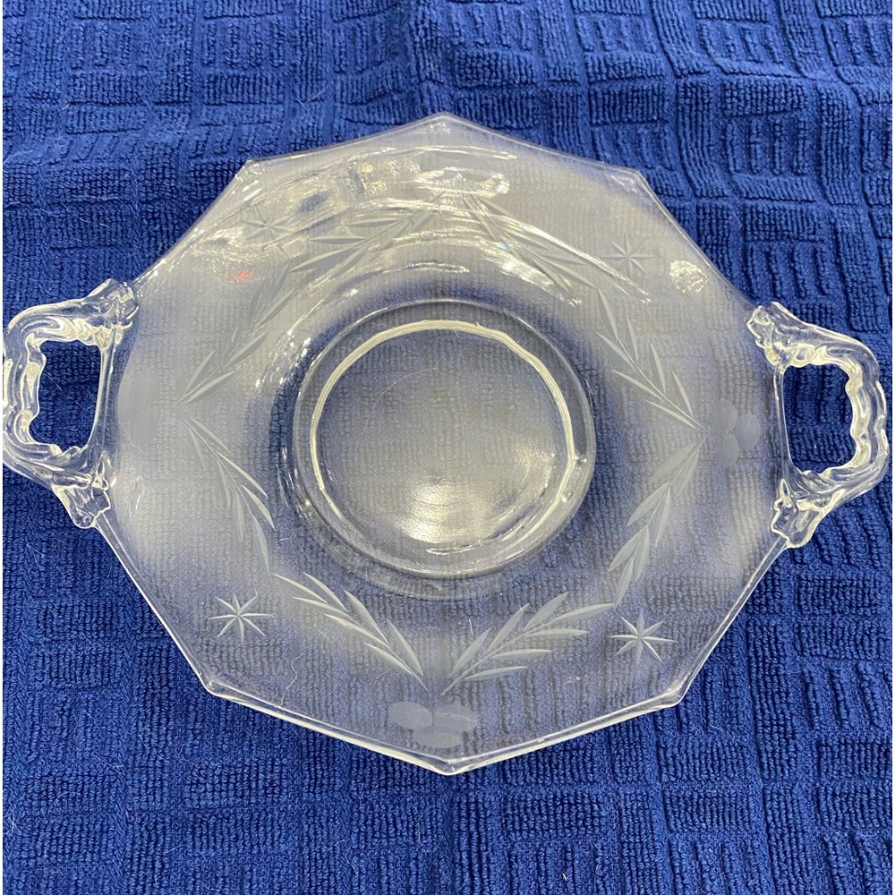 EUC VINTAGE CLEAR ETCHED DEPRESSION LIKE GLASS OCTAGONAL SHAPE WITH HANDLES